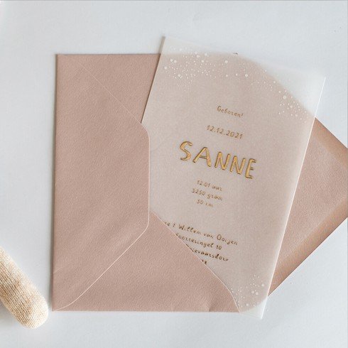 Geboortekaartje kalkpapier witte inkt - stipjes Sanne