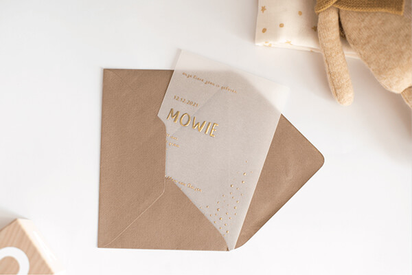 inspiratie-geboortekaartje-kalkpapier-inspiratie-bruin-folie